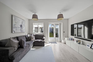 Photo 18- click for photo gallery